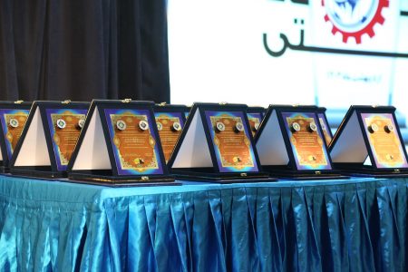 مراسم اعطای نشان اقتصاد مقاومتی استان تهران
