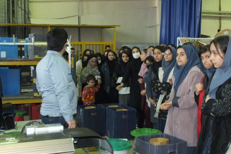 برگزاری اردوی ایران قوی دانش آموزی در شرکت سایپا گام